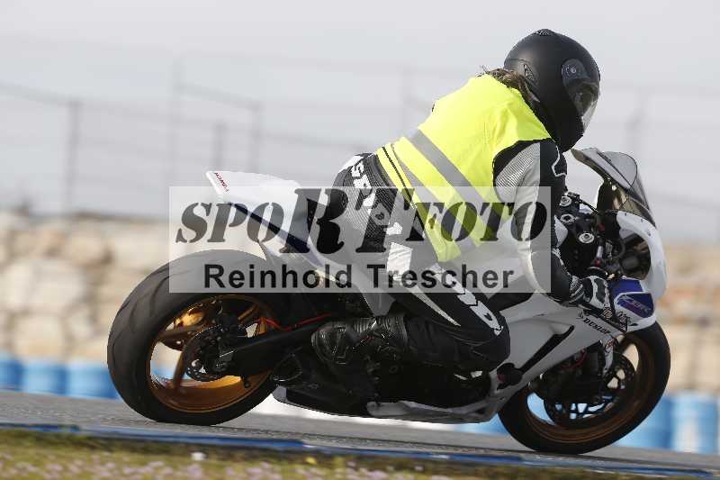 /Archiv-2024/02 29.01.-02.02.2024 Moto Center Thun Jerez/Gruppe gruen-green/150